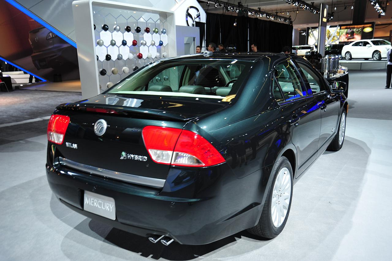 Illustration for article titled 2010 Mercury Milan, Hybrid And Lincoln MKZ: Live Cars For The Pulse-Free